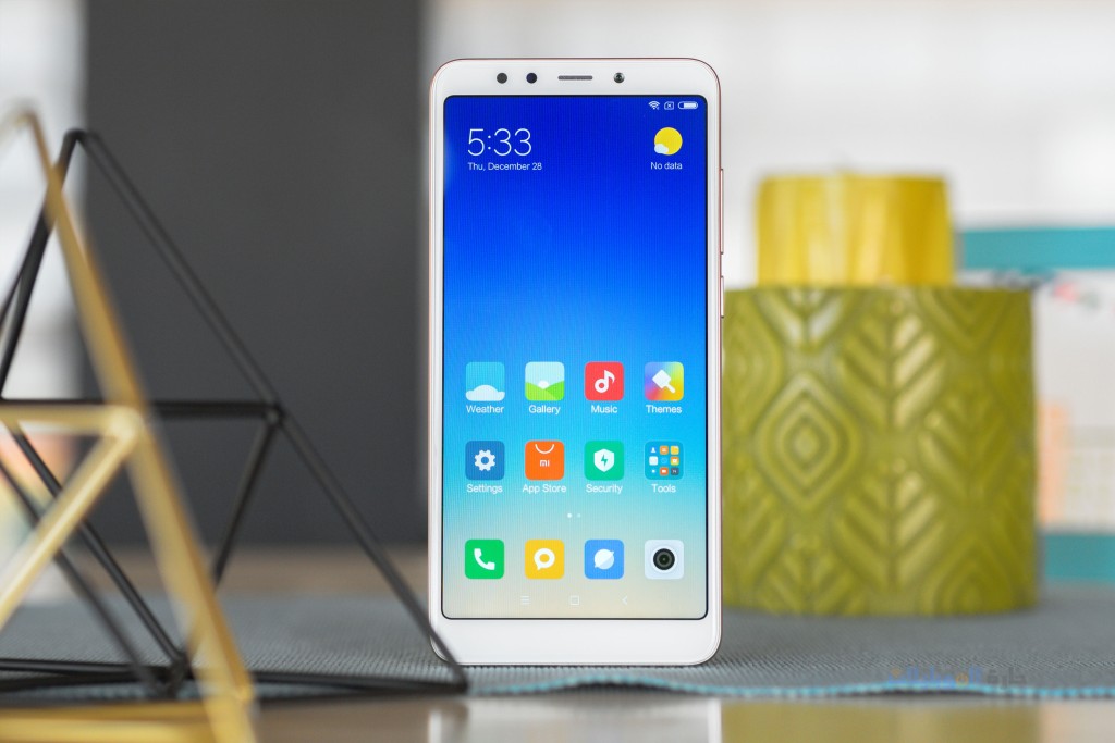 مراجعة تصميم هاتف xiaomi redmi 5