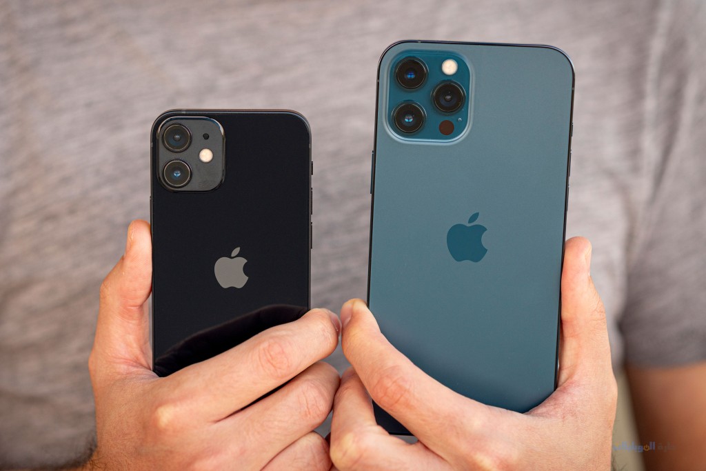 مراجعة تصميم هاتف iphone 12 pro max مقارنة بهاتف iphone 12