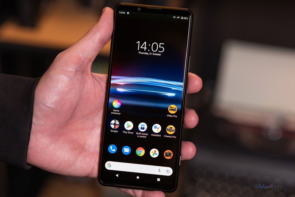 مراجعة ماسك هاتف sony xperia pro-i في اليد