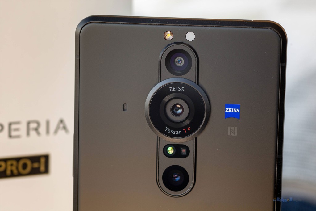 مراجعة كاميرا هاتف sony xperia pro-i