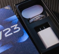 vivo V23 5G Unboxing Review