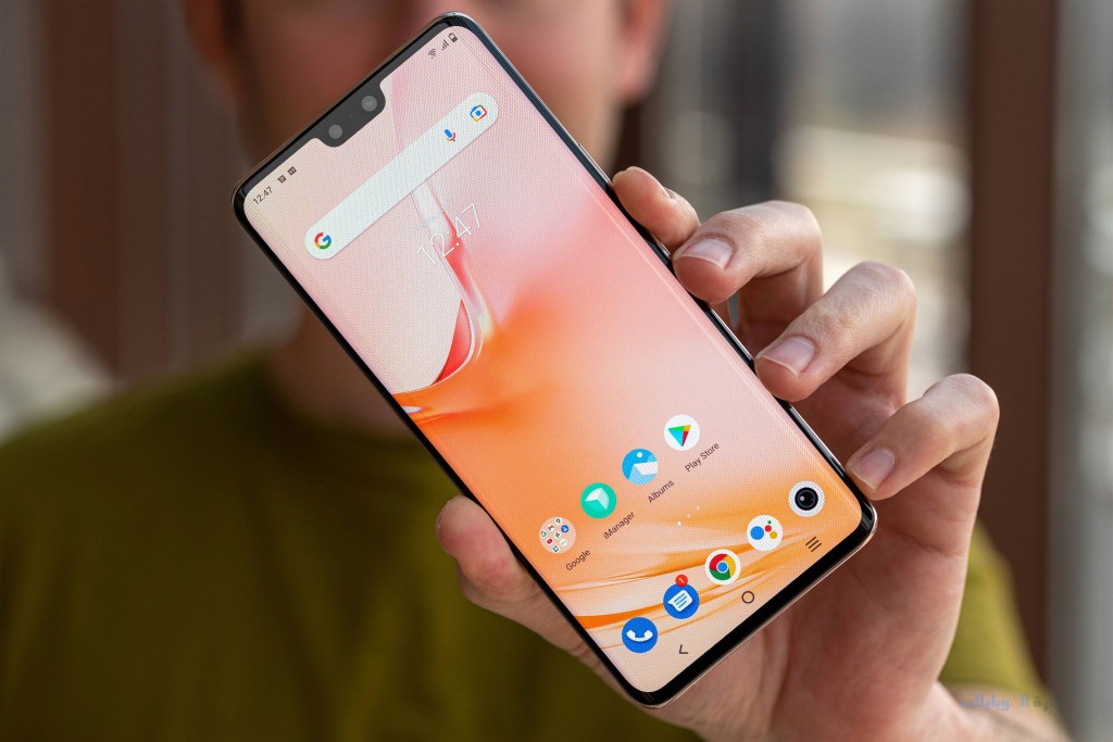 مراجعة شاشة هاتف vivo v23 pro