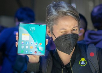 هونر تأكد قدوم honor magic 5 بشاحن سريع