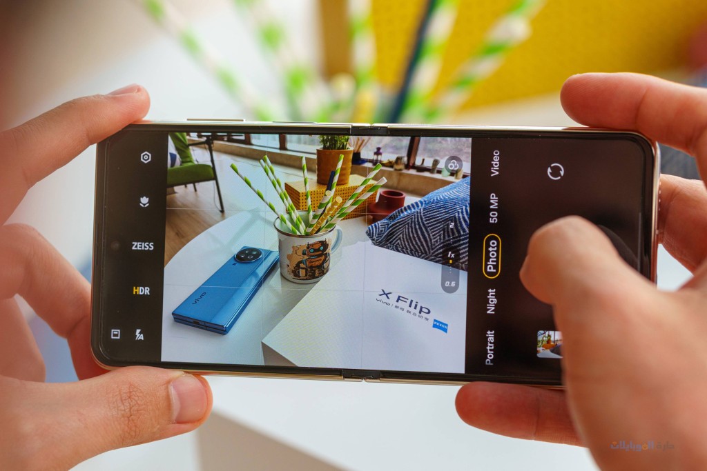 مراجعة كاميرا هاتف vivo x flip