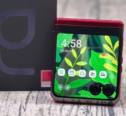 Motorola Razr 40 Ultra Unboxing Review