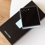 Samsung Galaxy Z Flip5 Unboxing Review