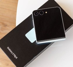 Samsung Galaxy Z Flip5 Unboxing Review