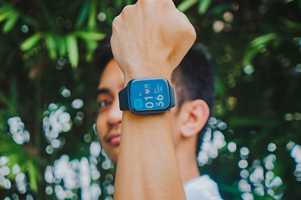 مراجعة شاشة ساعة xiaomi redmi watch 3 active