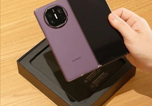 Huawei Mate X5