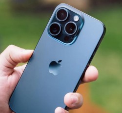 iPhone 15 Pro Unboxing Review