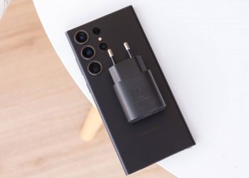 مورد جديد لبطاريات s24 ultra