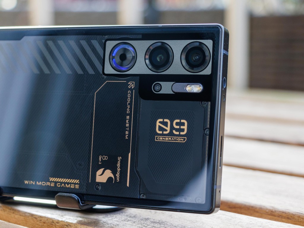 مراجعة هاتف ZTE nubia Red Magic 9 Pro