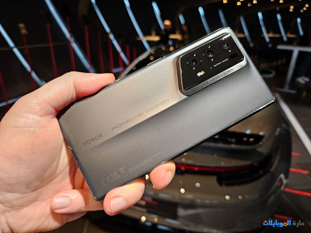 هاتف magic v2 rsr porsche design قريباً في اوروبا