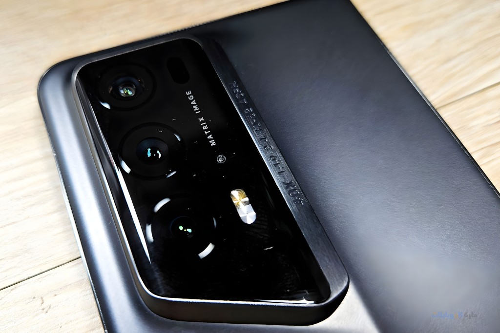 مراجعة كاميرا هاتف honor magic v2 rsr porsche design