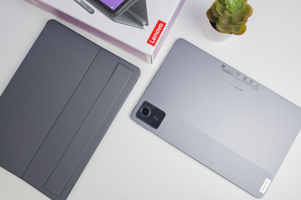 مراجعة هاتف Lenovo Tab M11