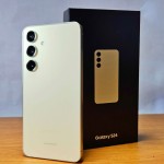 Samsung Galaxy S24 Unboxing Review