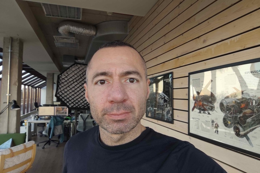 صورة سيلفي ملتقطة بهاتف xiaomi poco x6 