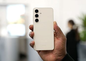 نتائج اختبار عمر بطارية galaxy s24