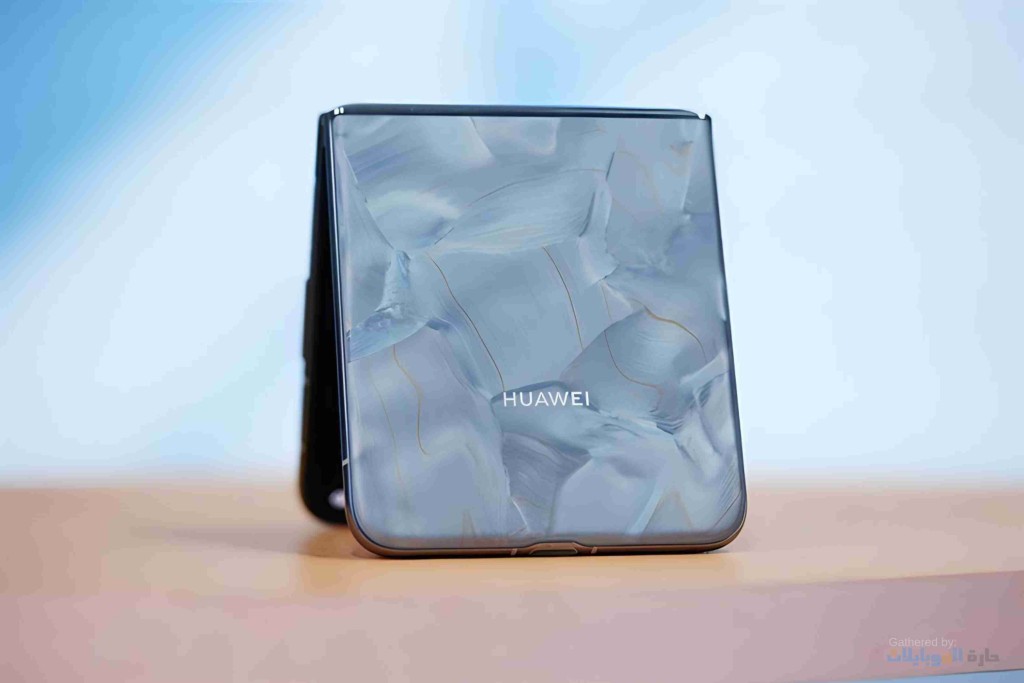 تصميم هاتف Huawei Pocket 2 box 