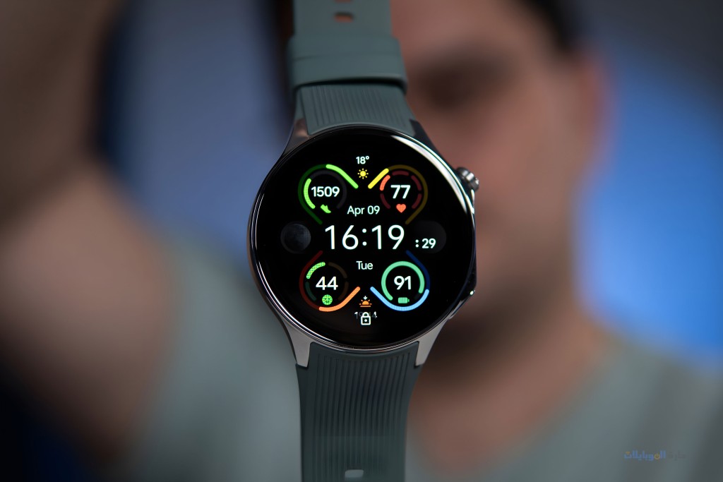 مراجعة شاشة ساعة oneplus watch 2