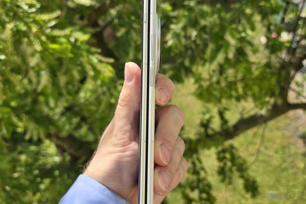 تصميم هاتف vivo X Fold3 