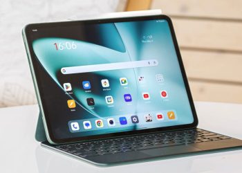 مشكلة screen flicker في oneplus pad