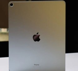 Apple iPad Air 13 (2024) Unboxing Review