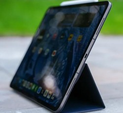 Apple iPad Pro 11 (2024) Unboxing Review