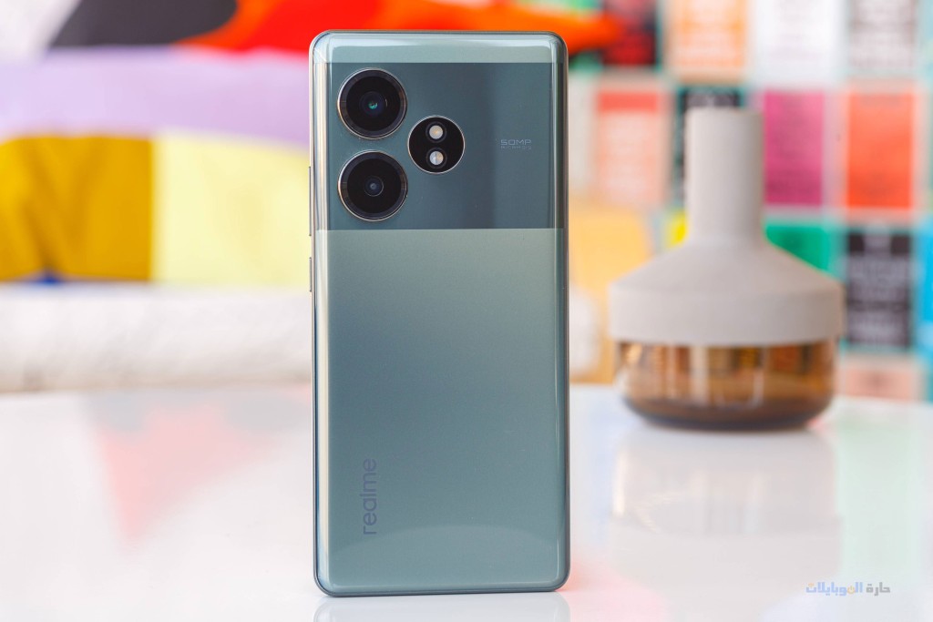 مراجعة تصميم هاتف realme gt 6t