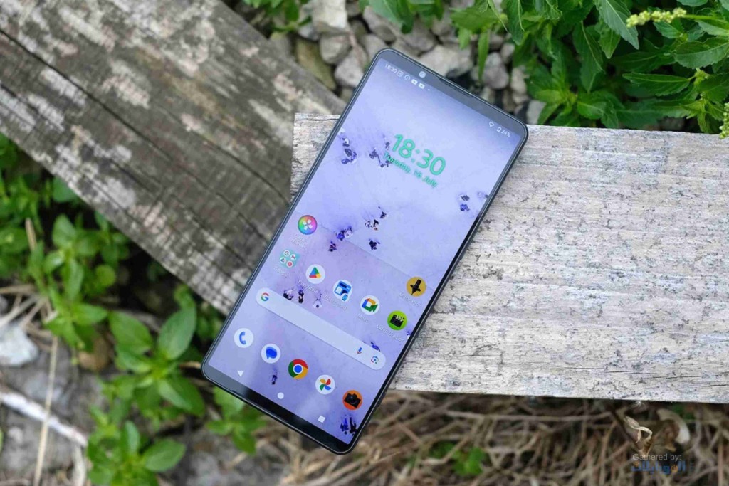 تصميم هاتف sony xperia 1 vi