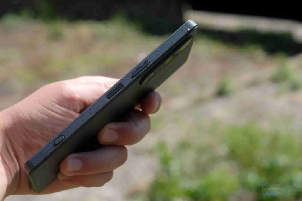 تصميم هاتف sony xperia 1 vi