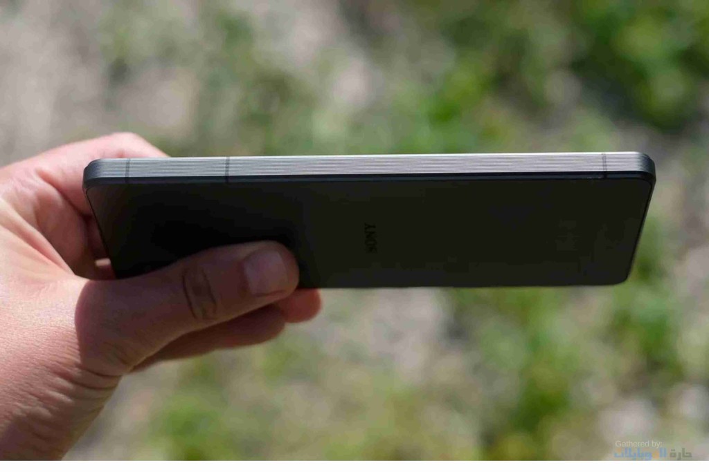 تصميم هاتف sony xperia 1 vi