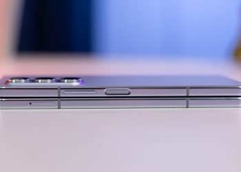 قدوم هاتف samsung galaxy z fold 6