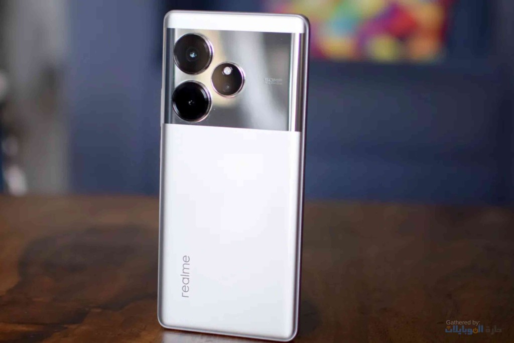 تصميم هاتف realme gt 6