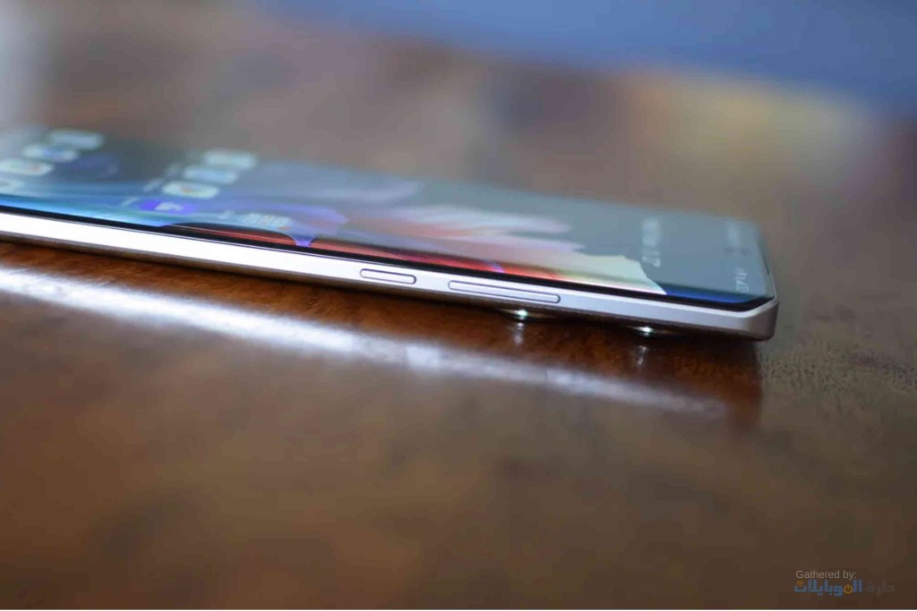 تصميم هاتف realme gt 6