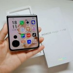 Honor Magic V Flip Unboxing Review