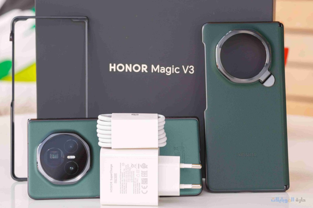 فتح علبة هاتف honor magic v3 