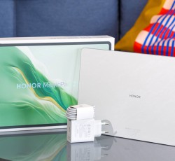 مراجعة هاتف Honor MagicPad 2 12.3
