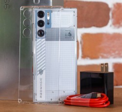 ZTE nubia Red Magic 9S Pro Unboxing Review