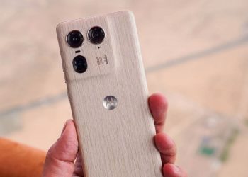 تفوق كاميرا motorola edge 50 ultra على منافسيه