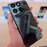 nio phone 2 باللون الأسود اللامع