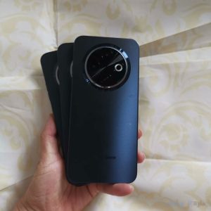 تسريبات ظهر هاتف spark 30c