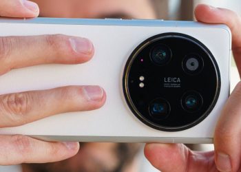 هاتف شاومي 15 الترا سيأتي بخيارات مُختلفة للظهر