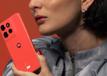 اطلاق motorola edge 50 neo في الهند