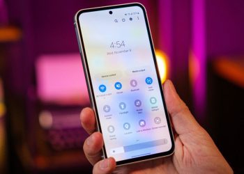 اخبار محبطة حول بطارية samsung galaxy s24 fe