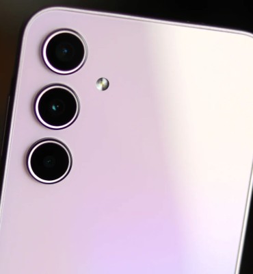 galaxy a36 القادم سيعمل بنظام اندرويد 15