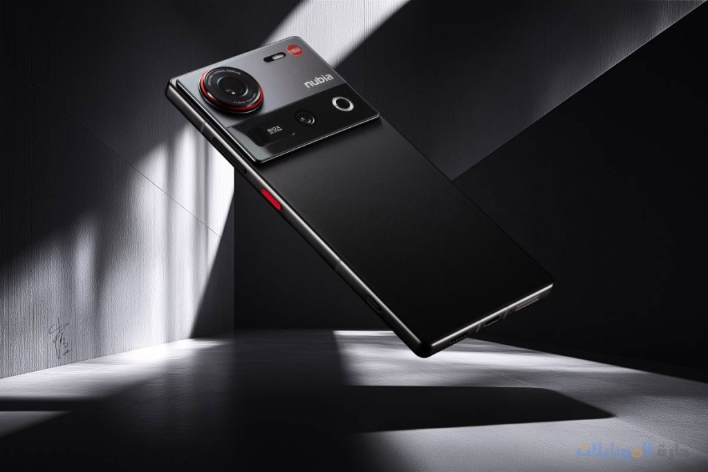 nubia z70 ultra باللون الأسود من الخلف
