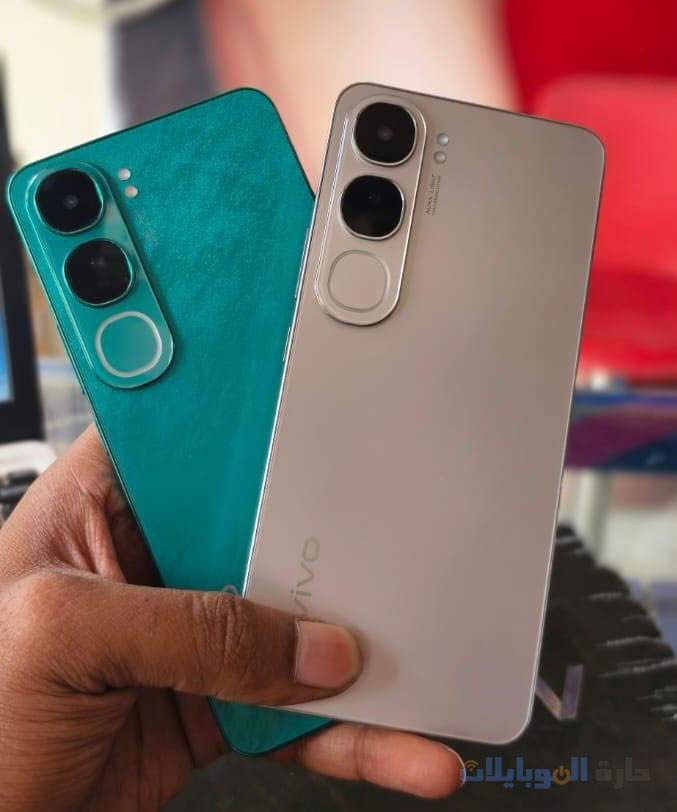 صورة حية لهاتف vivo y300 5g