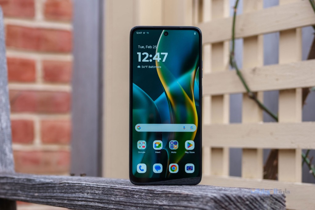 مراجعة شاشة هاتف motorola moto g 2025