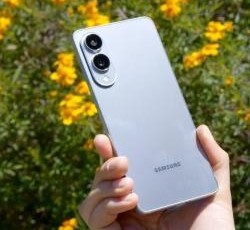 Samsung Galaxy S25 Edge Unboxing Review